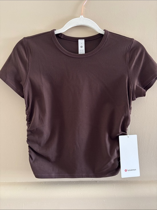 lululemon athletica Tops - Lululemon All It Takes Ribbed Nulu Tee. Espresso. Size 6. NWT.